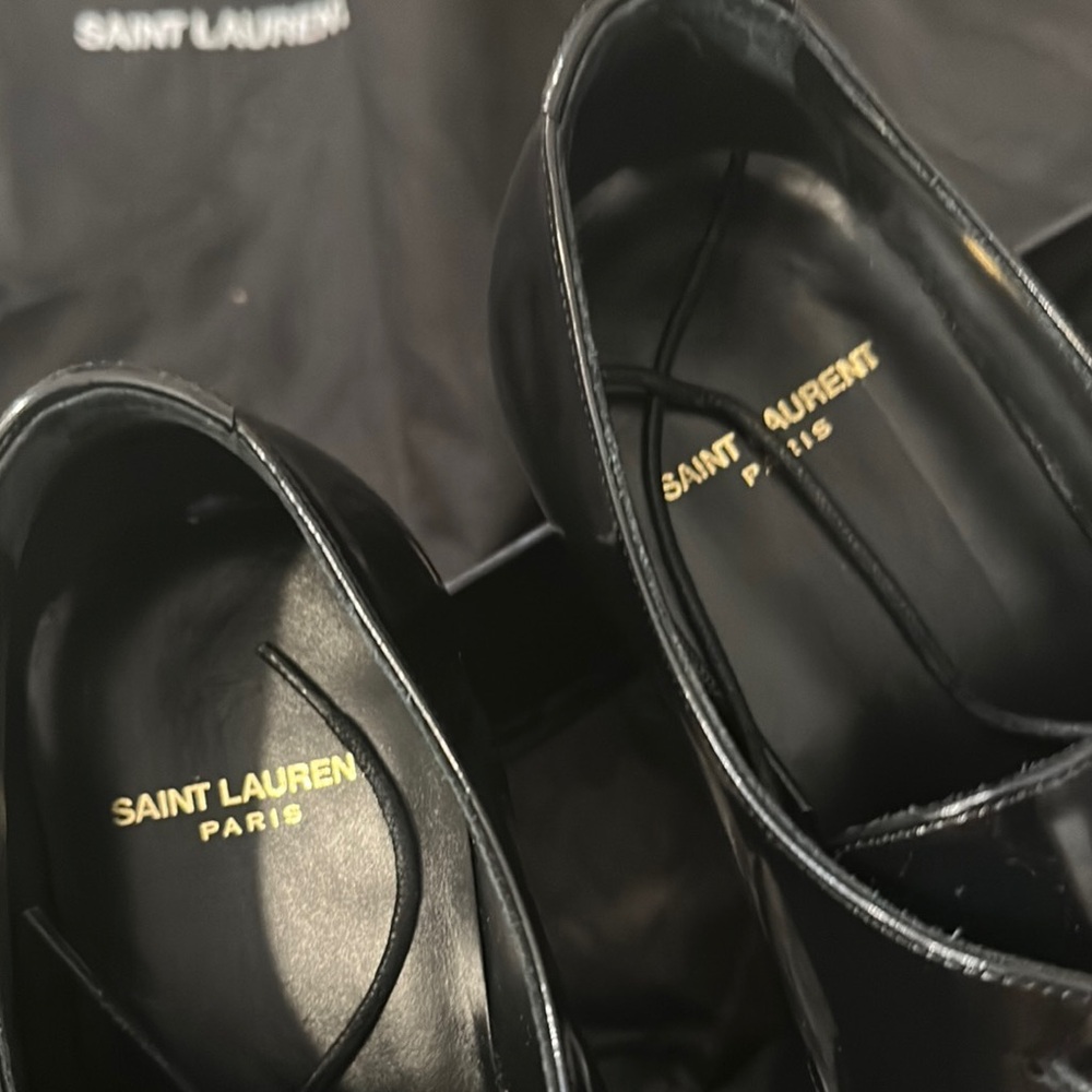 Saint Laurent Glossy Black Formal Shoes View 3